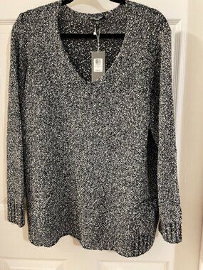 Eileen Fisher LS V Neck Box Top Sweater